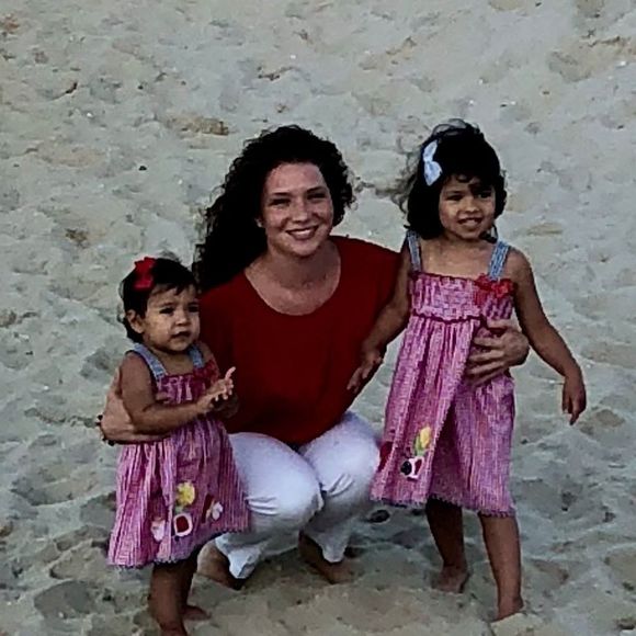 Meet your Posher, Raquel - Picture 1 of 1